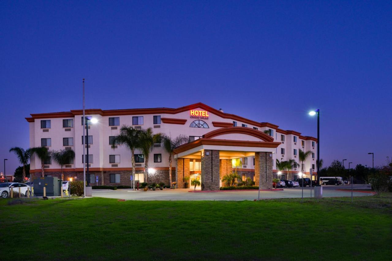 Hotel Chino Hills (Adults Only) Exteriör bild